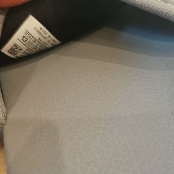 Reebok Kids Soft Gray Slide Sandals Size 13 - Picture 6 of 7